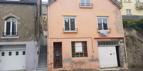 Mai 2025 : ravalement de façade (photo avant)